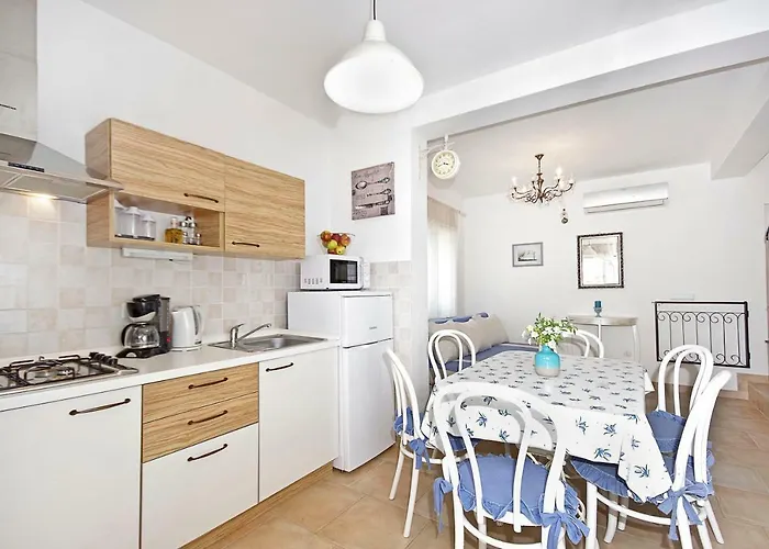 Gordana * Zaton (Zadar)