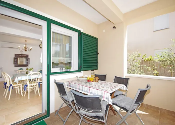 Gordana * Zaton (Zadar)